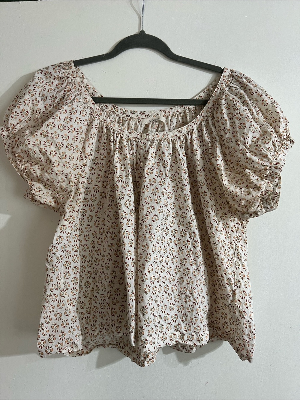 DÔEN Cream Floral Puff-Sleeve Peasant Top